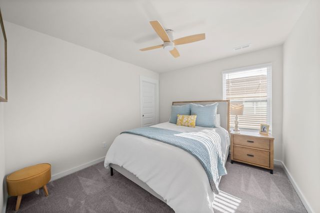 1153 Ross Farms Blvd, Clarksville, TN 37043