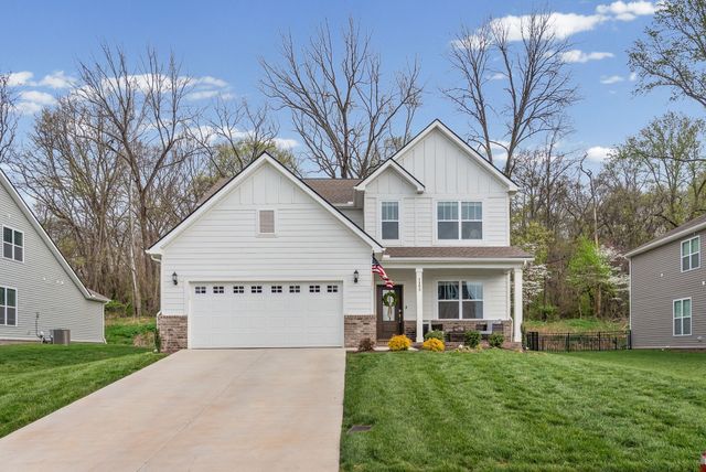 1153 Ross Farms Blvd, Clarksville, TN 37043