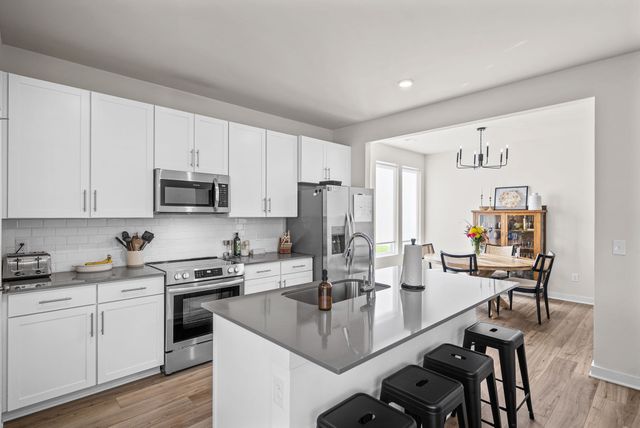 1153 Ross Farms Blvd, Clarksville, TN 37043