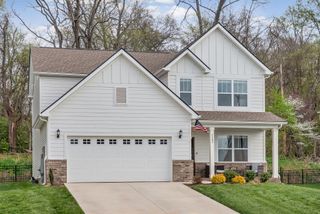 1153 Ross Farms Blvd, Clarksville, TN 37043