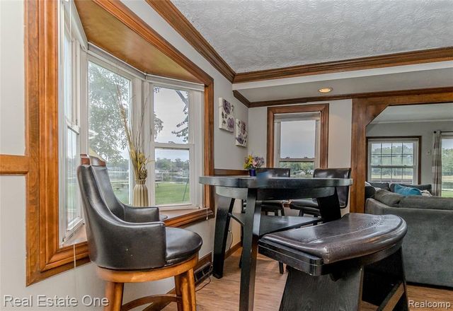 9393 Boncrest Street, Commerce Twp, MI 48382