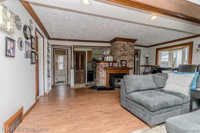 9393 Boncrest Street, Commerce Twp, MI 48382