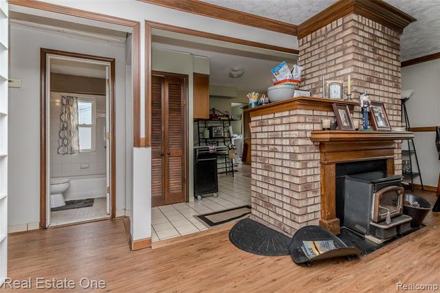 9393 Boncrest Street, Commerce Twp, MI 48382