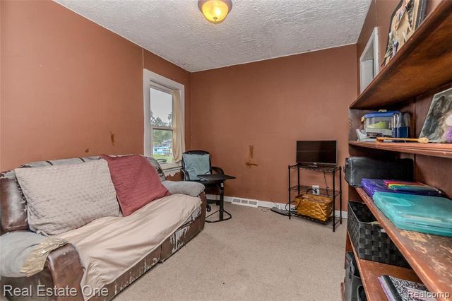 9393 Boncrest Street, Commerce Twp, MI 48382