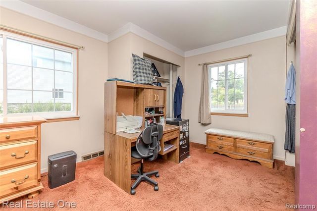 9393 Boncrest Street, Commerce Twp, MI 48382
