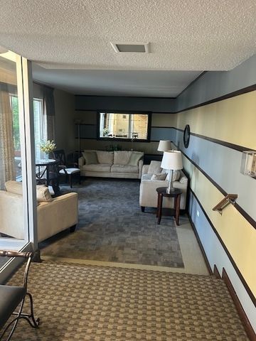 100 W Butterfield Road W 112N, Elmhurst, IL 60126