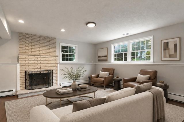 30 Overlook Dr, Methuen, MA 01844