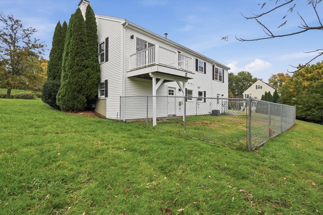 30 Overlook Dr, Methuen, MA 01844