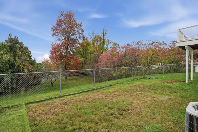 30 Overlook Dr, Methuen, MA 01844