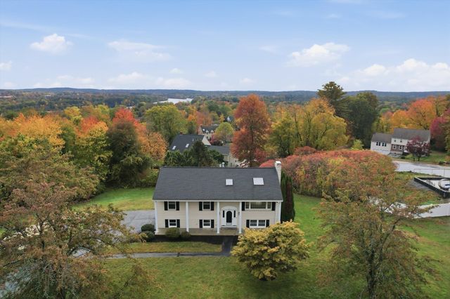30 Overlook Dr, Methuen, MA 01844