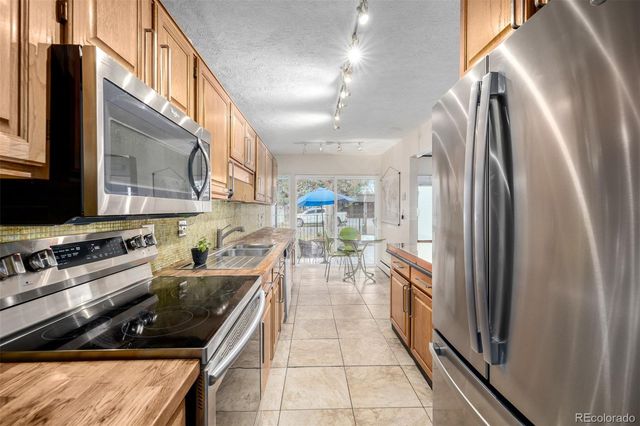 7466 W Cedar Circle, Lakewood, CO 80226