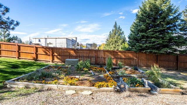 7466 W Cedar Circle, Lakewood, CO 80226
