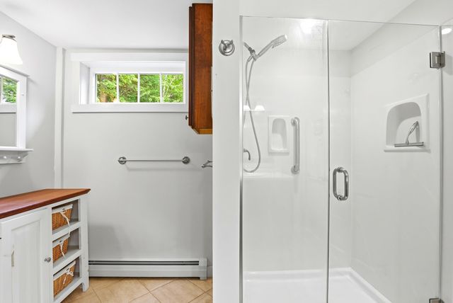 28 Island Road, Deerfield, NH 03037
