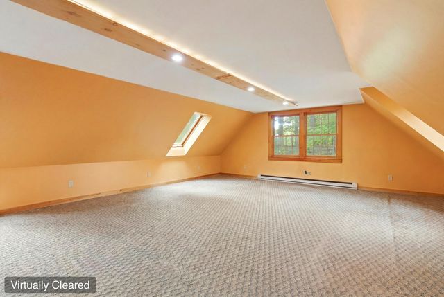 28 Island Road, Deerfield, NH 03037