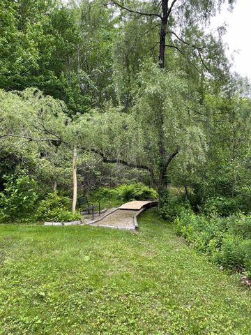 28 Island Road, Deerfield, NH 03037