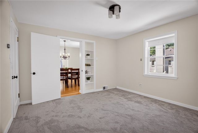 2406 Morrow Pl, Bethel Park, PA 15102