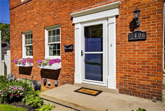 2406 Morrow Pl, Bethel Park, PA 15102