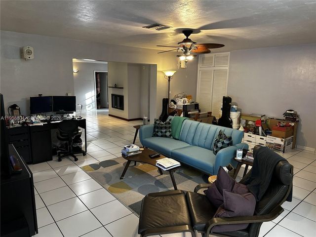 3860 SW 121st Ave, Miami, FL 33175