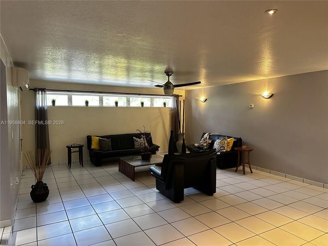 3860 SW 121st Ave, Miami, FL 33175