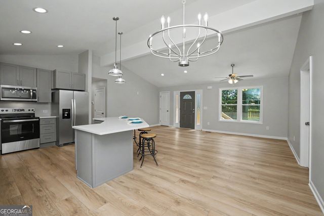 126 Lucinda Lane, Fayetteville, GA 30214