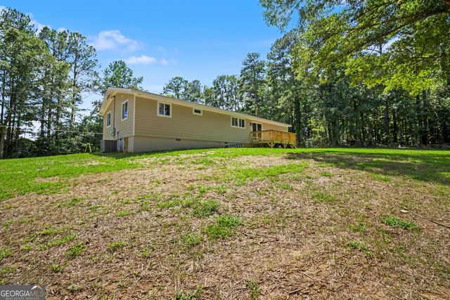 126 Lucinda Lane, Fayetteville, GA 30214