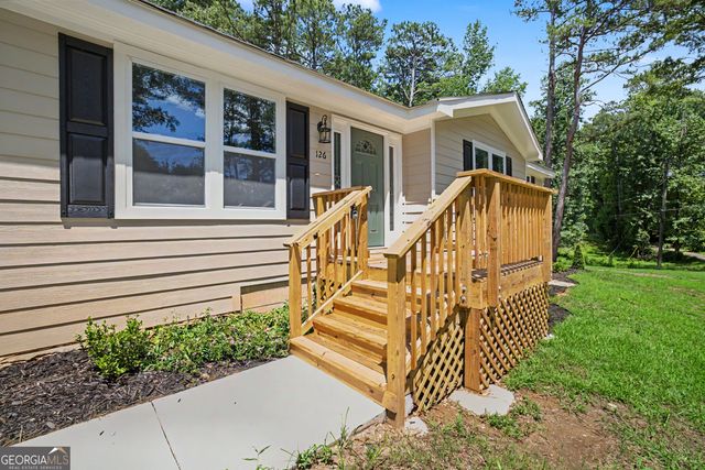 126 Lucinda Lane, Fayetteville, GA 30214