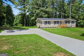 126 Lucinda Lane, Fayetteville, GA 30214