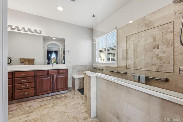 21993 E Heritage Parkway, Aurora, CO 80016