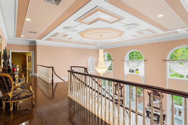 6 Steel Rd, Hopedale, MA 01747