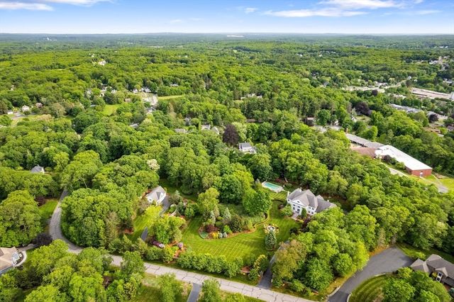 6 Steel Rd, Hopedale, MA 01747