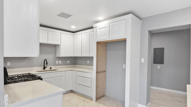 10352 PRESTON Drive, El Paso, TX 79924