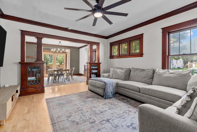 833 W HARRIS STREET, Appleton, WI 54914
