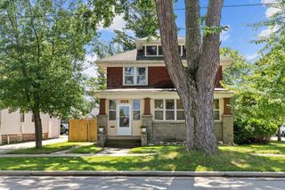 833 W HARRIS STREET, Appleton, WI 54914