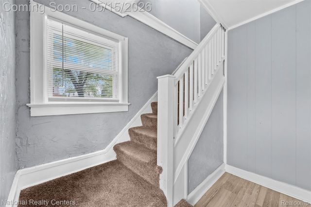 686 N Perry Street, Pontiac, MI 48342
