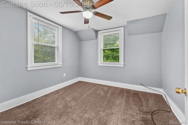 686 N Perry Street, Pontiac, MI 48342