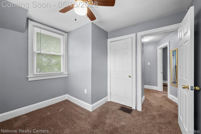 686 N Perry Street, Pontiac, MI 48342