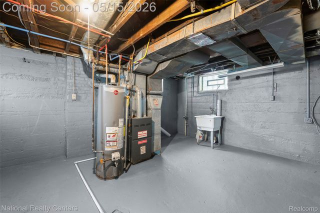 686 N Perry Street, Pontiac, MI 48342