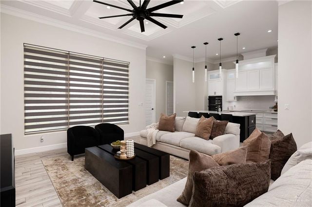 1007 Berkely Street, Mission, TX 78572