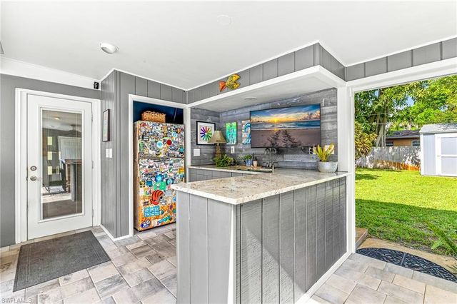 1669 Grove AVE, Fort Myers, FL 33901