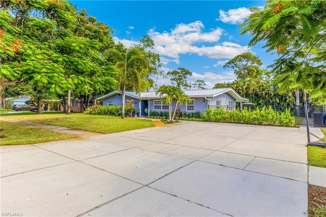 1669 Grove AVE, Fort Myers, FL 33901