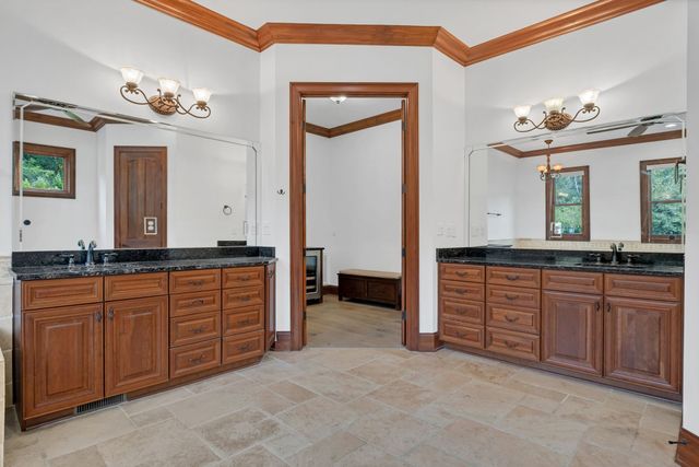 5915 Hillsboro Pike, Nashville, TN 37215