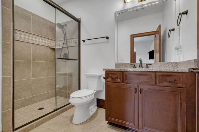 5915 Hillsboro Pike, Nashville, TN 37215