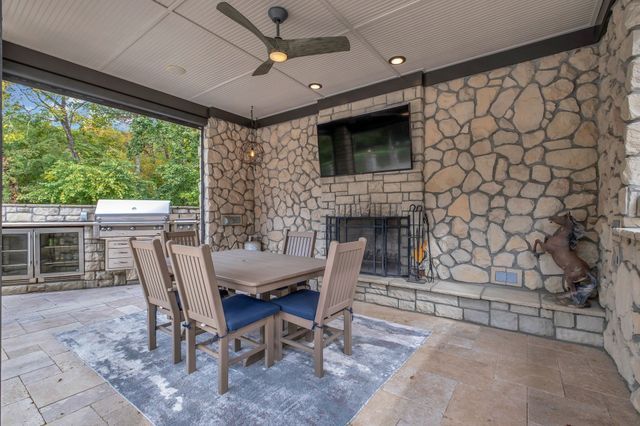 5915 Hillsboro Pike, Nashville, TN 37215