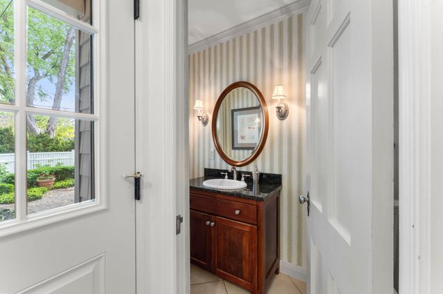 3725 Glenhurst Avenue, Saint Louis Park, MN 55416