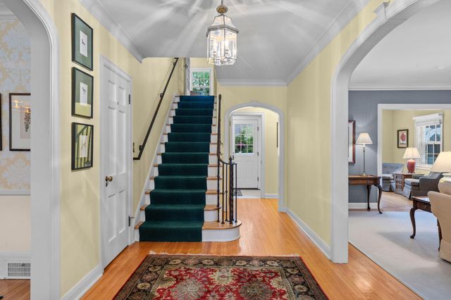 3725 Glenhurst Avenue, Saint Louis Park, MN 55416