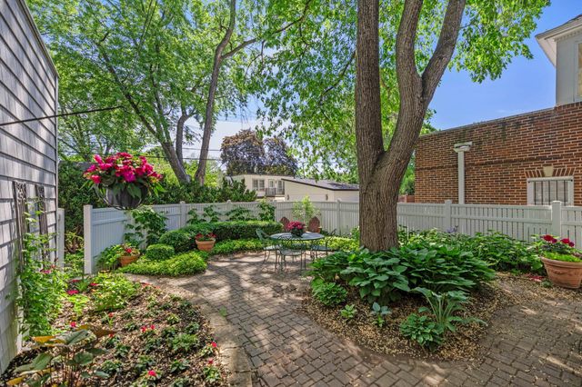 3725 Glenhurst Avenue, Saint Louis Park, MN 55416
