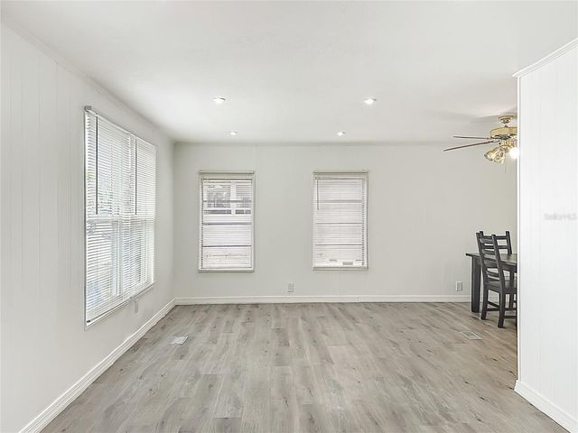 131 JASON DR, Valrico, FL 33594