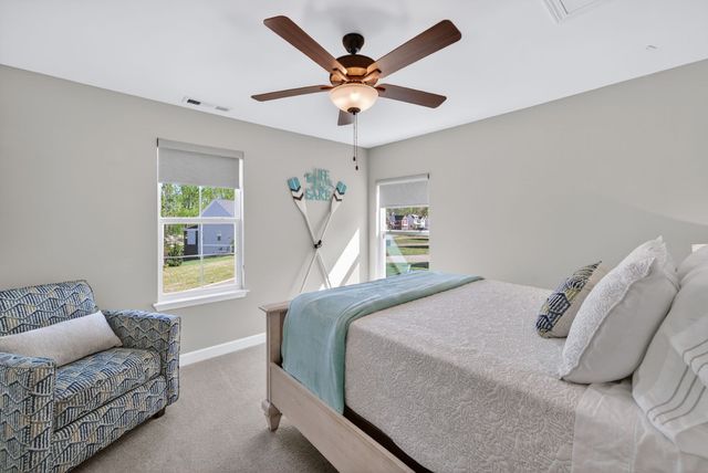 521 Evans Dr, Tullahoma, TN 37388