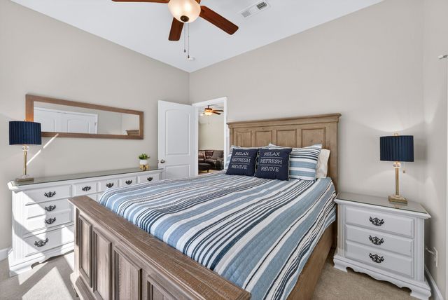 521 Evans Dr, Tullahoma, TN 37388