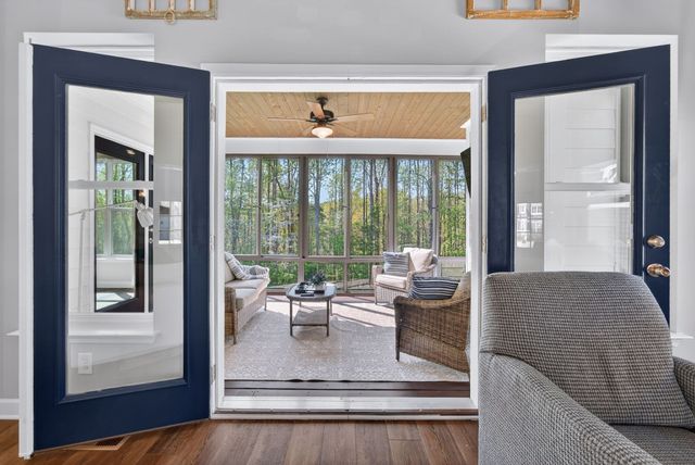 521 Evans Dr, Tullahoma, TN 37388